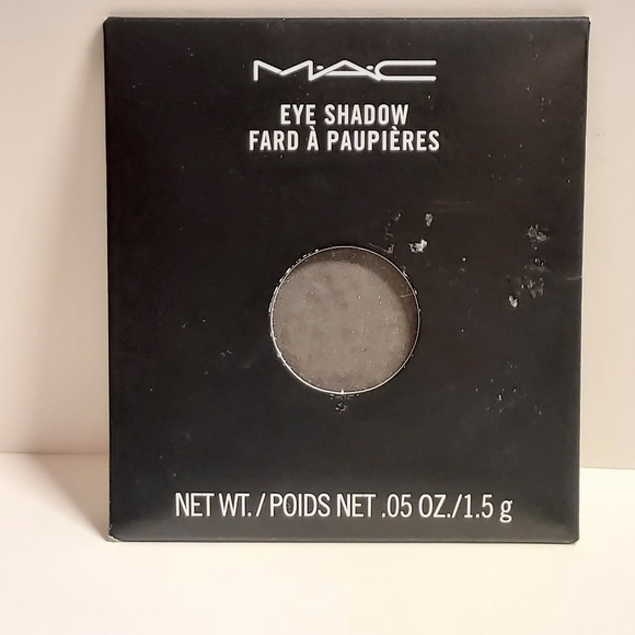 MAC Eye Shadow Pro Palette Pan REFILL *PRINT* / .05 oz / New in box - Picture 2 of 5